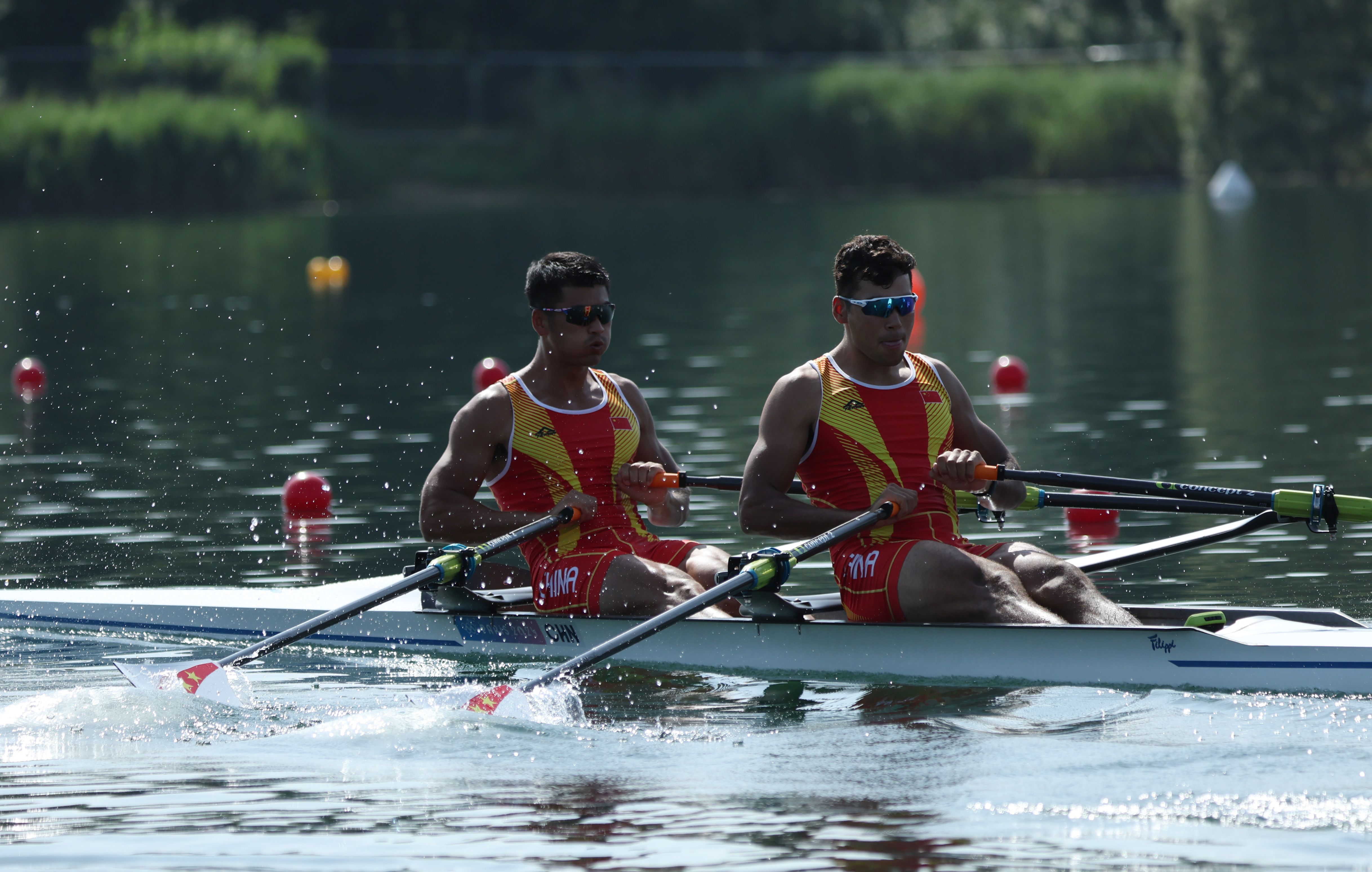 🚣♀️双人双桨女子组鲁诗雨/沈双美、男子组刘治宇/阿迪里江·苏里坦均无缘奖牌