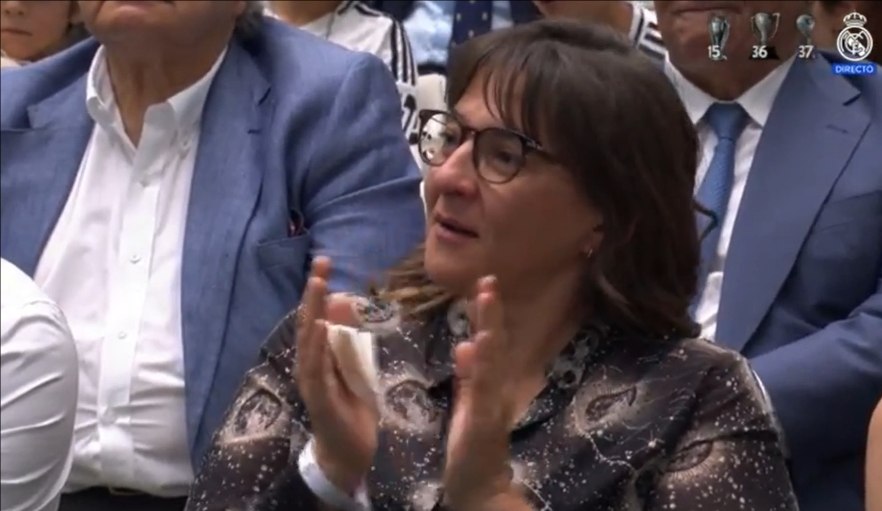 姆巴佩母亲谈亮相仪式上落泪:从没为他哭过,我的泪水包含很多