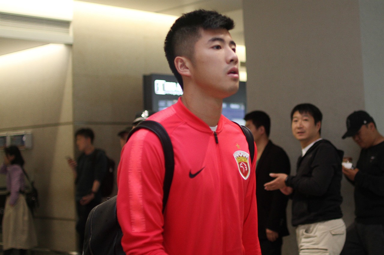 李圣龙:炎热的天气下拼搏到最后一刻,晋级是团队一起努力的结果